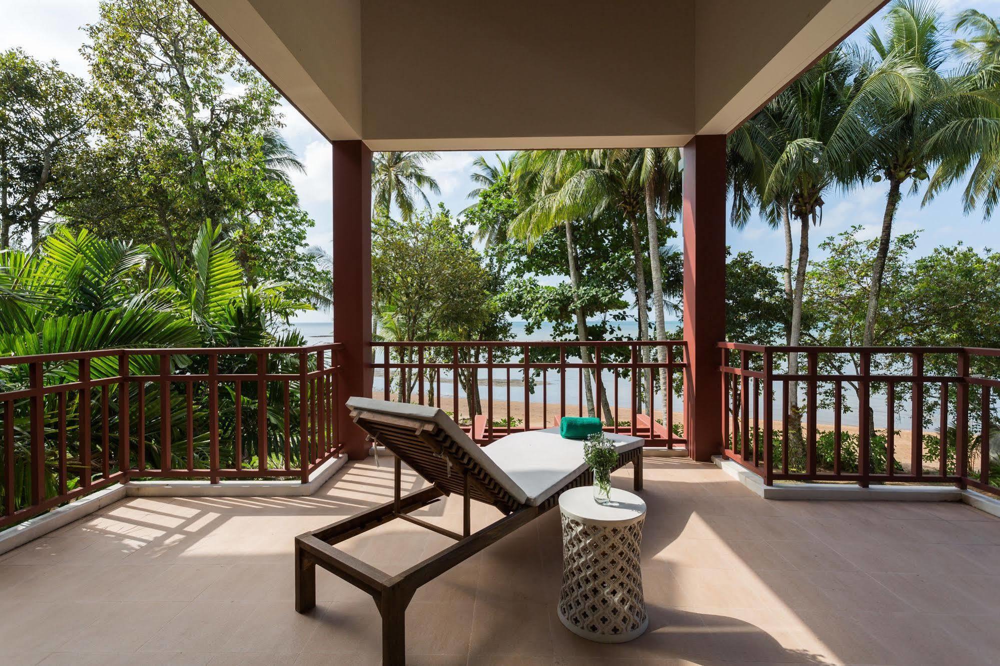 Amatapura Beachfront Villa 15, Sha Certified Ao Nam Mao Εξωτερικό φωτογραφία